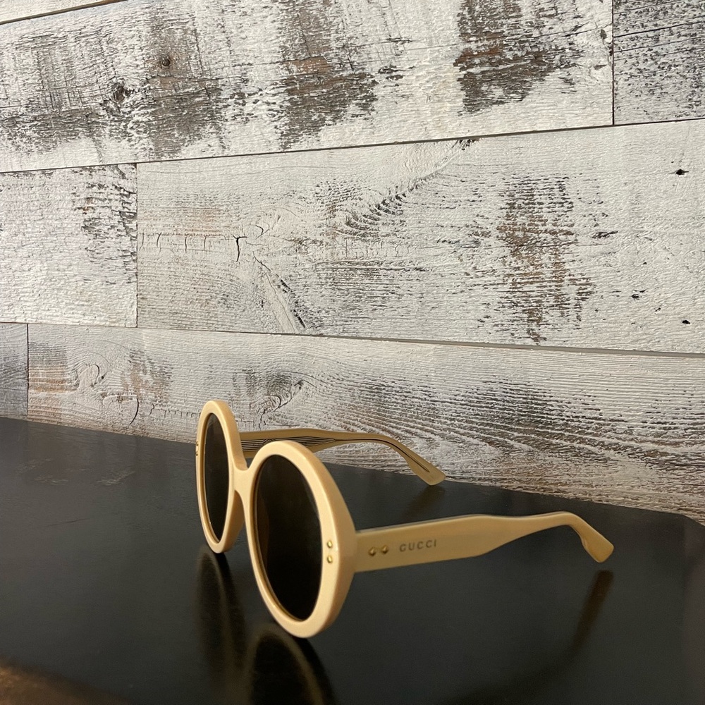 Gucci GG1081S 004 Oversized Round Sunglasses tan beige creme
